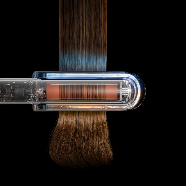 Vista in sezione delle piastre flessibili della piastra per capelli Dyson Corrale CoolShine.
