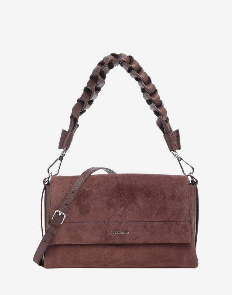 https://kimaccessori.it/boheme-suede-borsa-a-spalla-pelle-bovina-ruvida-berry-coccinelle-e1p6p120101-r49