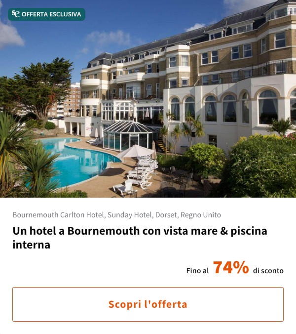 Un hotel a Bournemouth con vista mare & piscina interna