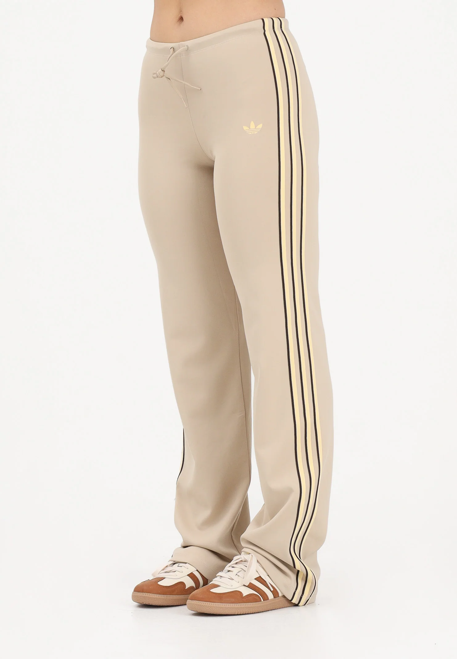 Image of ADIDAS ORIGINALS Pantalone sportivo SLOUCHY STRAIGHT LEG beige da donna