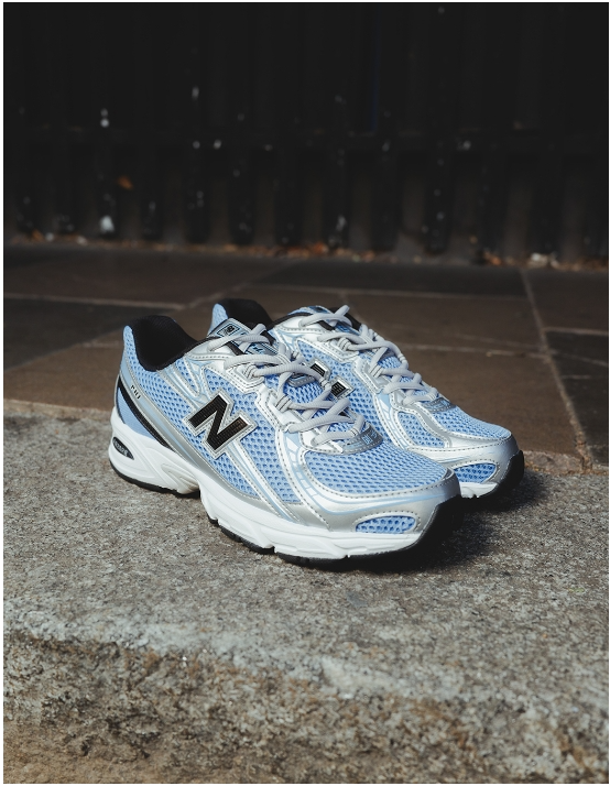 New Balance 740