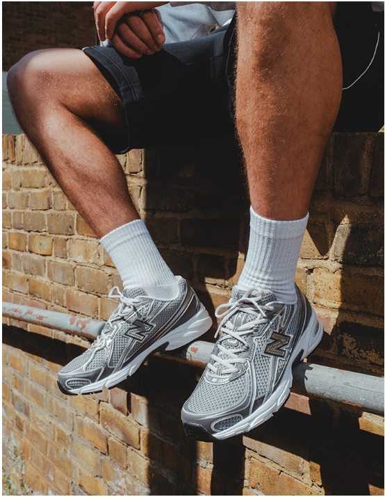 New Balance 740