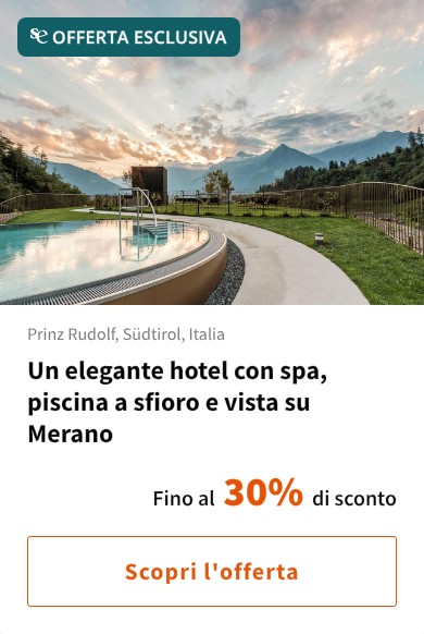 Un elegante hotel con spa, piscina a sfioro e vista su Merano