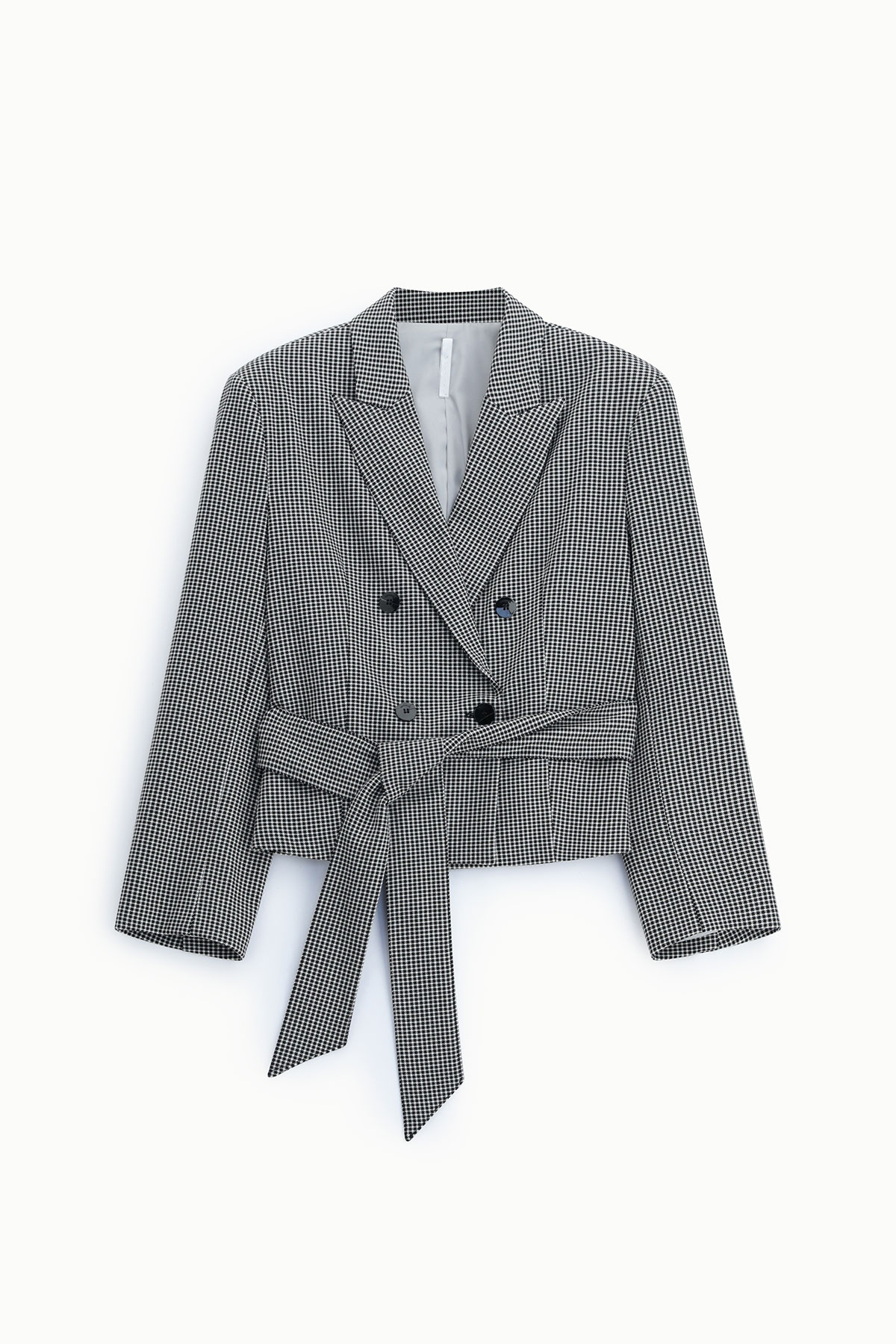 Cropped women's black-and-white gingham double-breasted blazer with notch lapel, long sleeves and waist tie belt