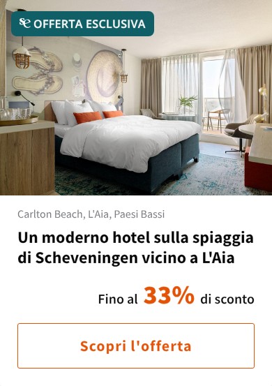 Un moderno hotel sulla spiaggia di Scheveningen vicino a L'Aia