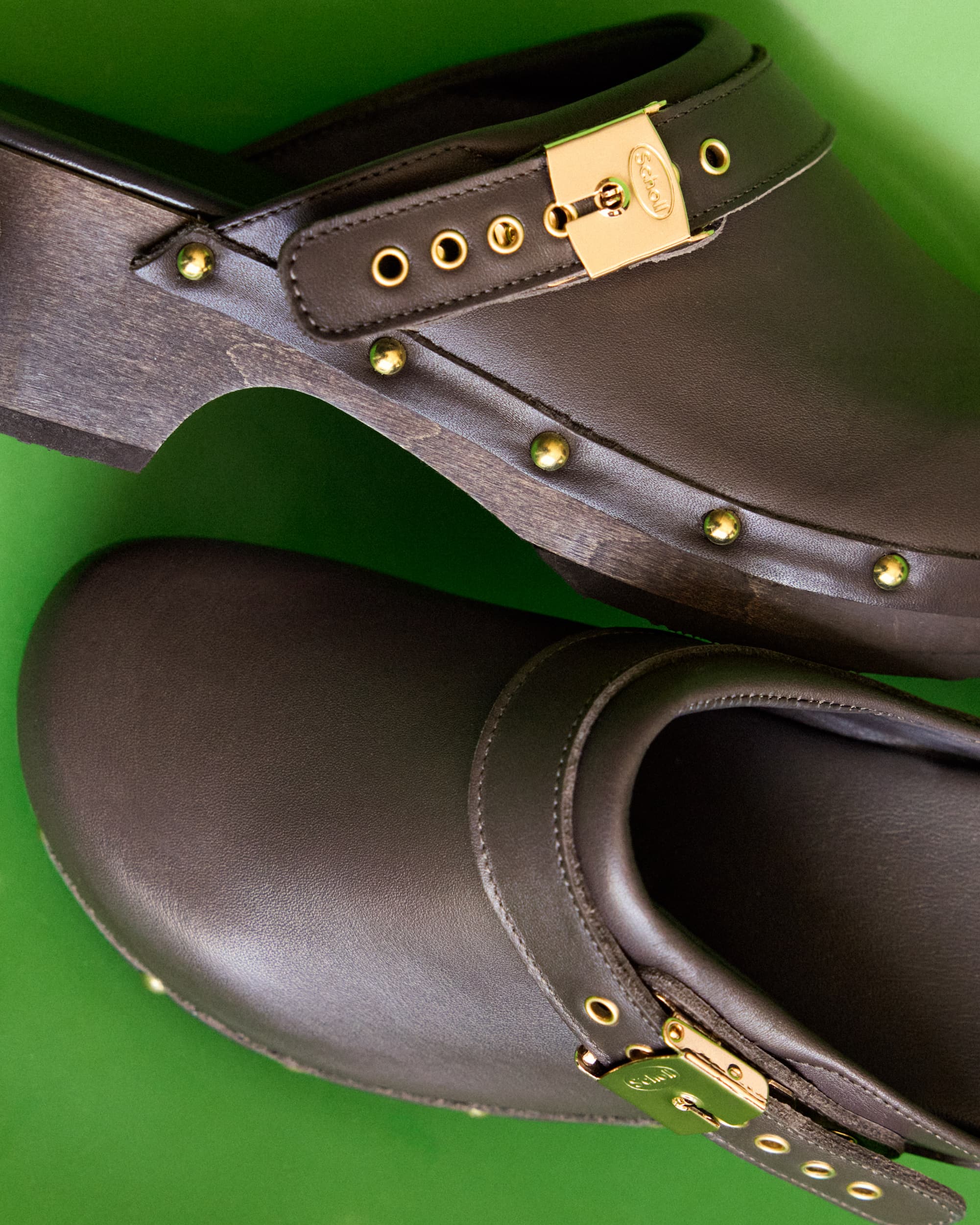 SCHOLL SUMMER SALES