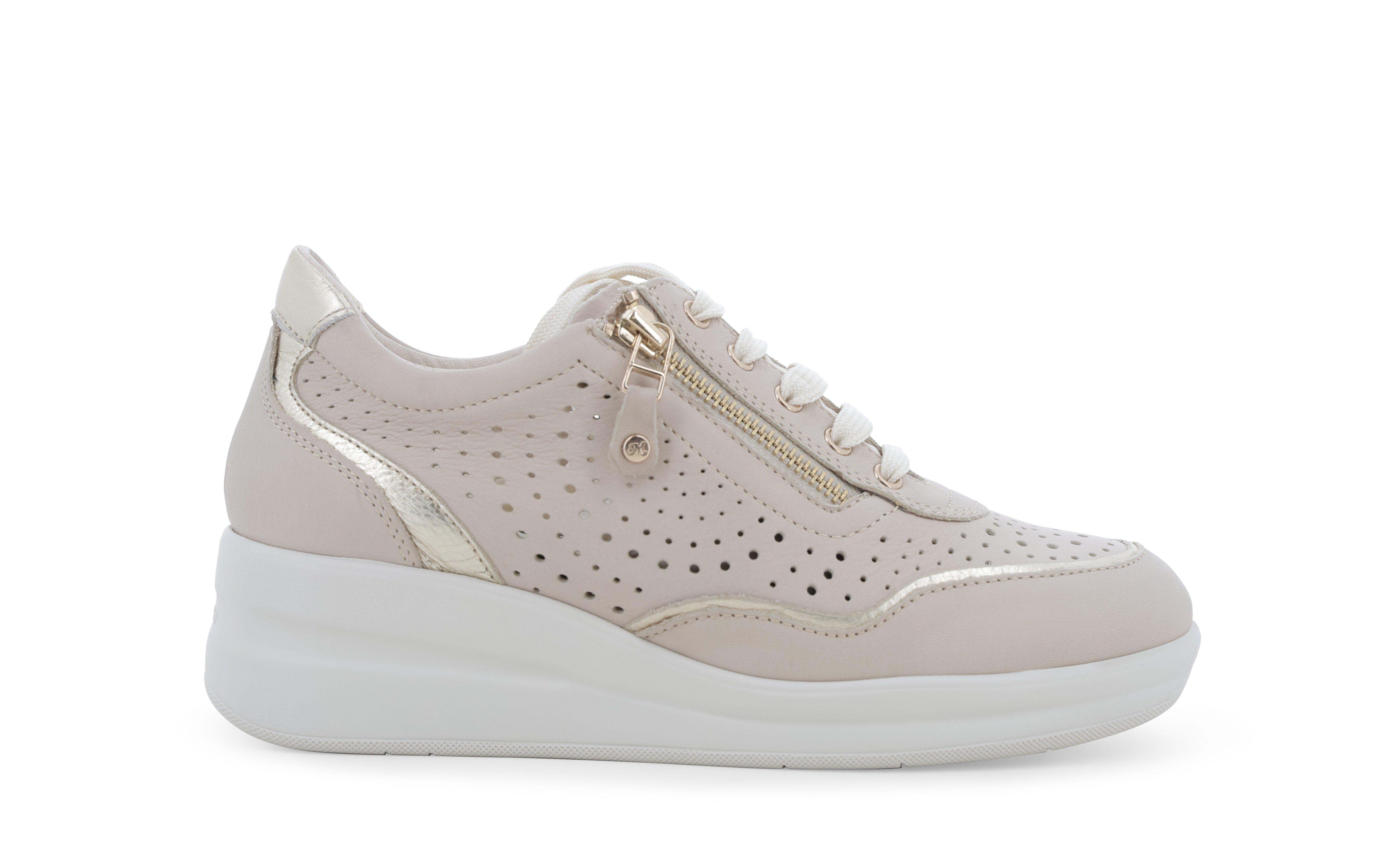 Sneaker beige in pelle traforata con zip e profili metallizzati r20258q
