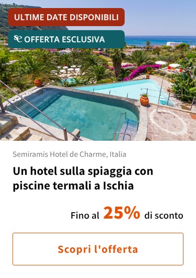 Un hotel sulla spiaggia con piscine termali a Ischia