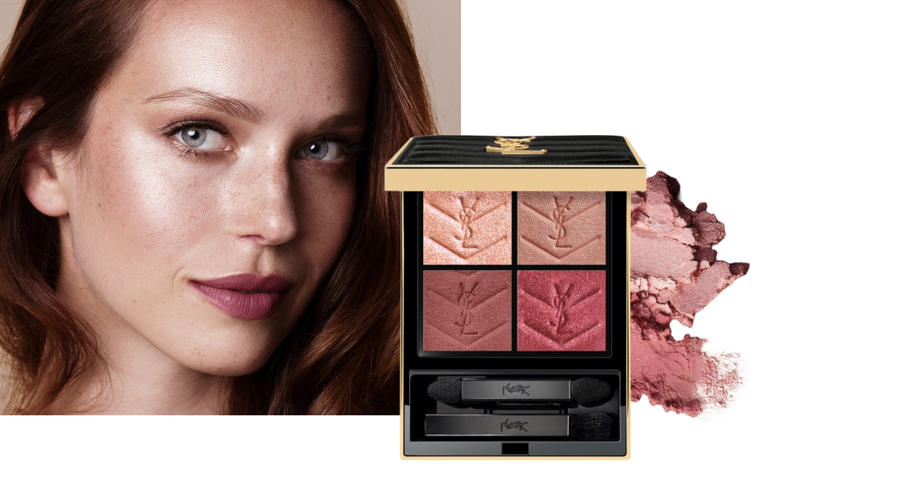Look make-up con la Couture Mini Clutch Blush Palette di YSL Beauty nei toni del rosa e blush in polvere applicato.