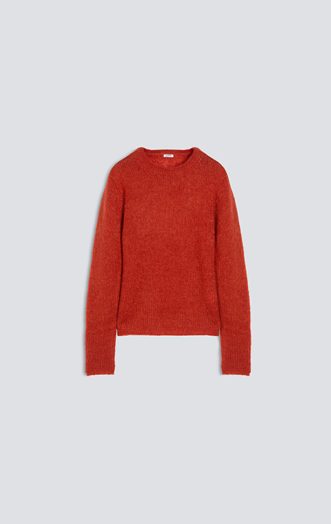 KNITWEAR