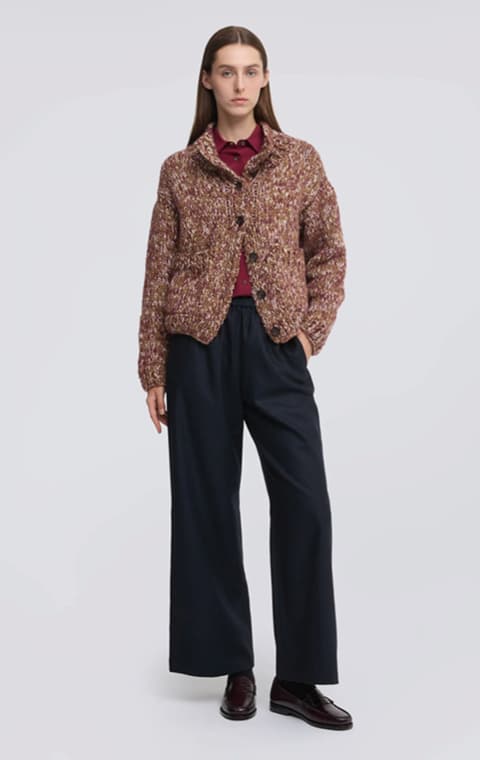 KNITWEAR