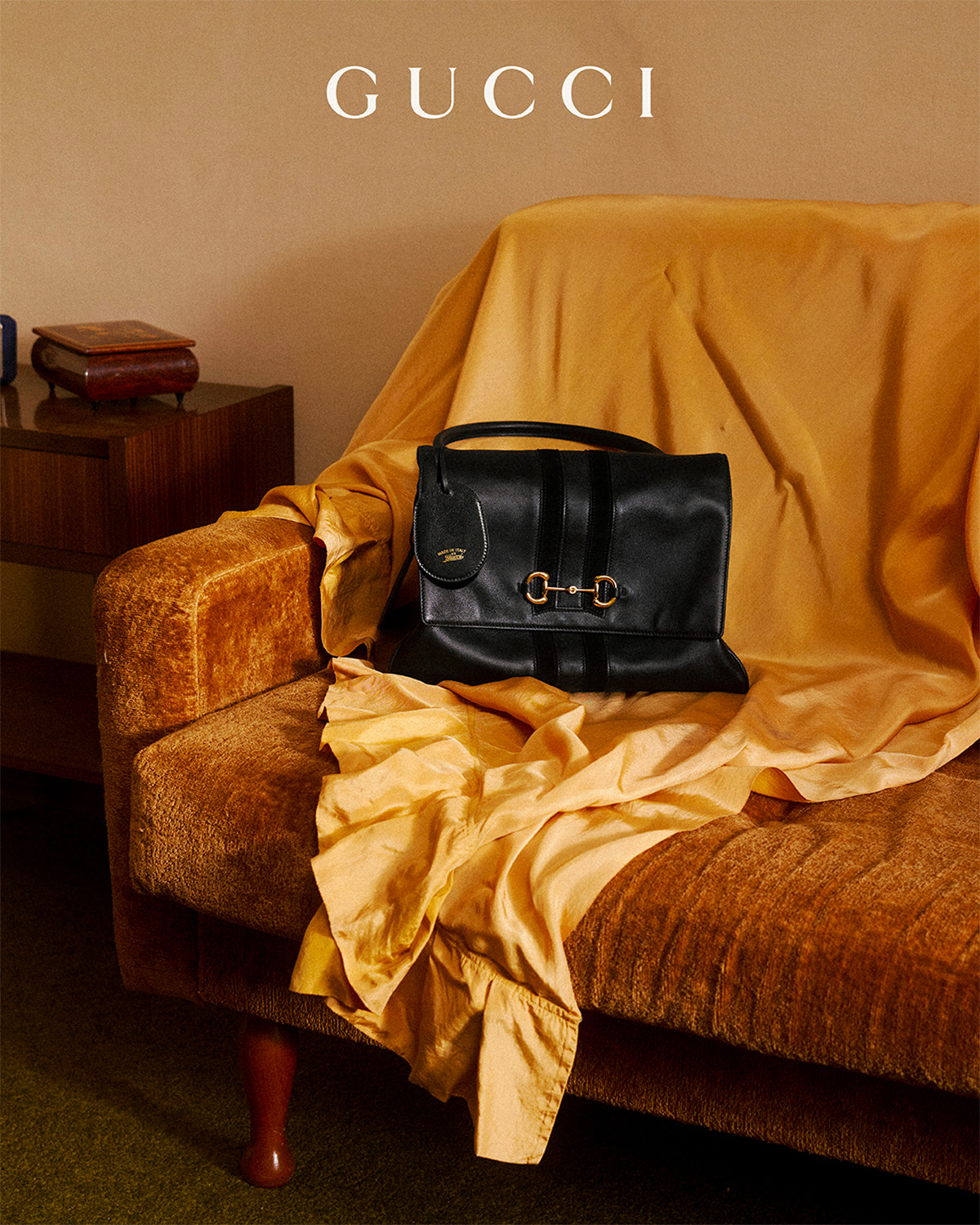  Scopri di più sul sito Web di Gucci 