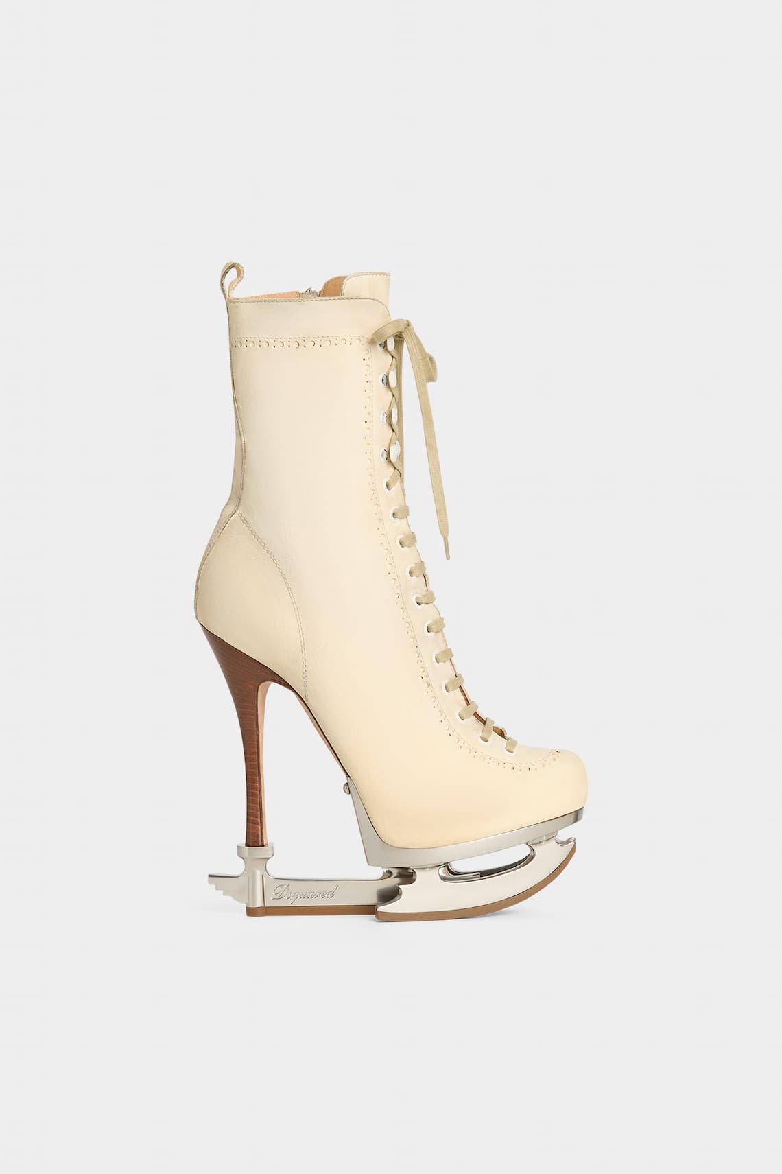 Iconic Skate Boots