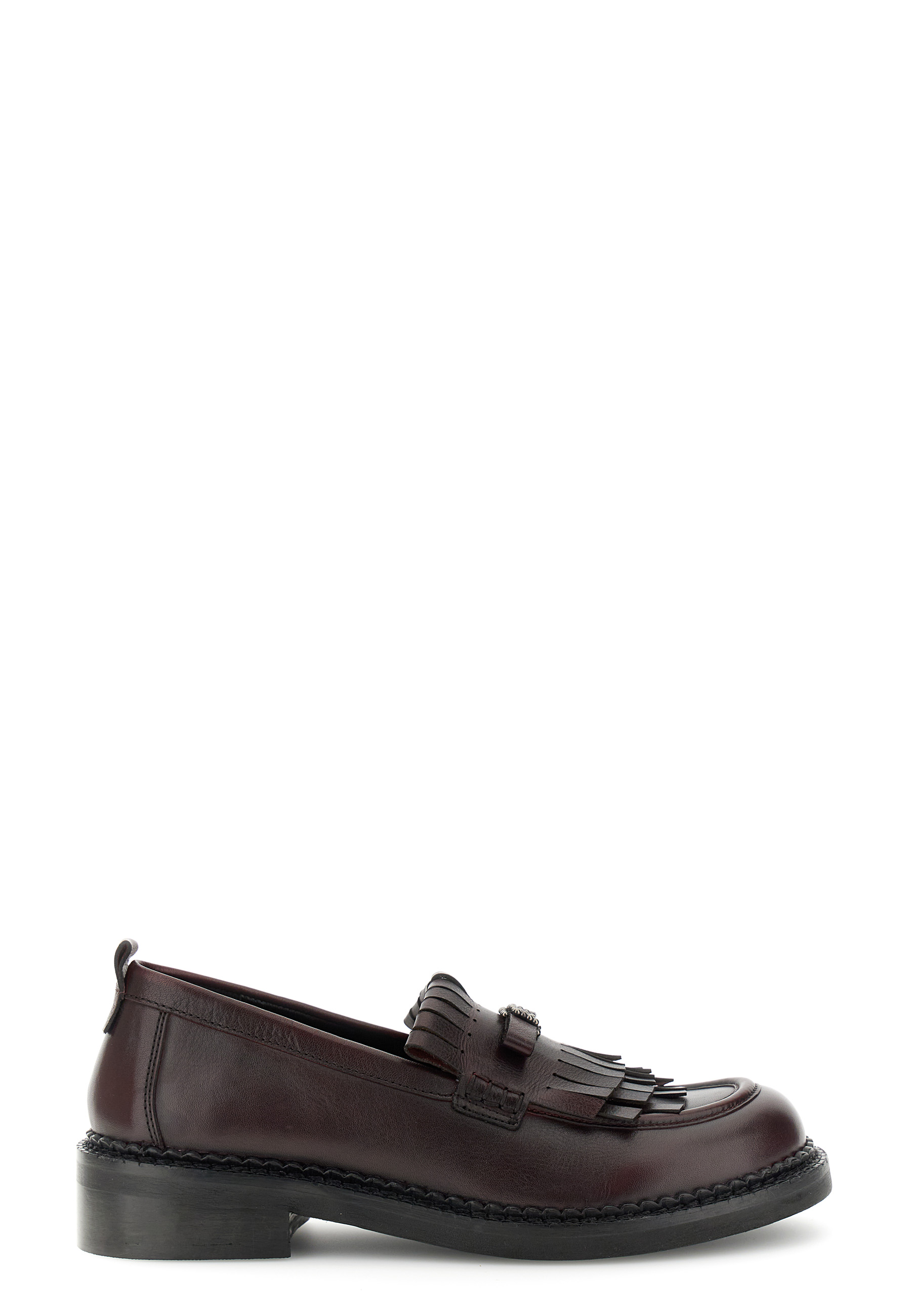 Image of mocassini in pelle con frangia bordeaux