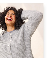 Glamouroso cardigan con paillettes e scollo rotondo