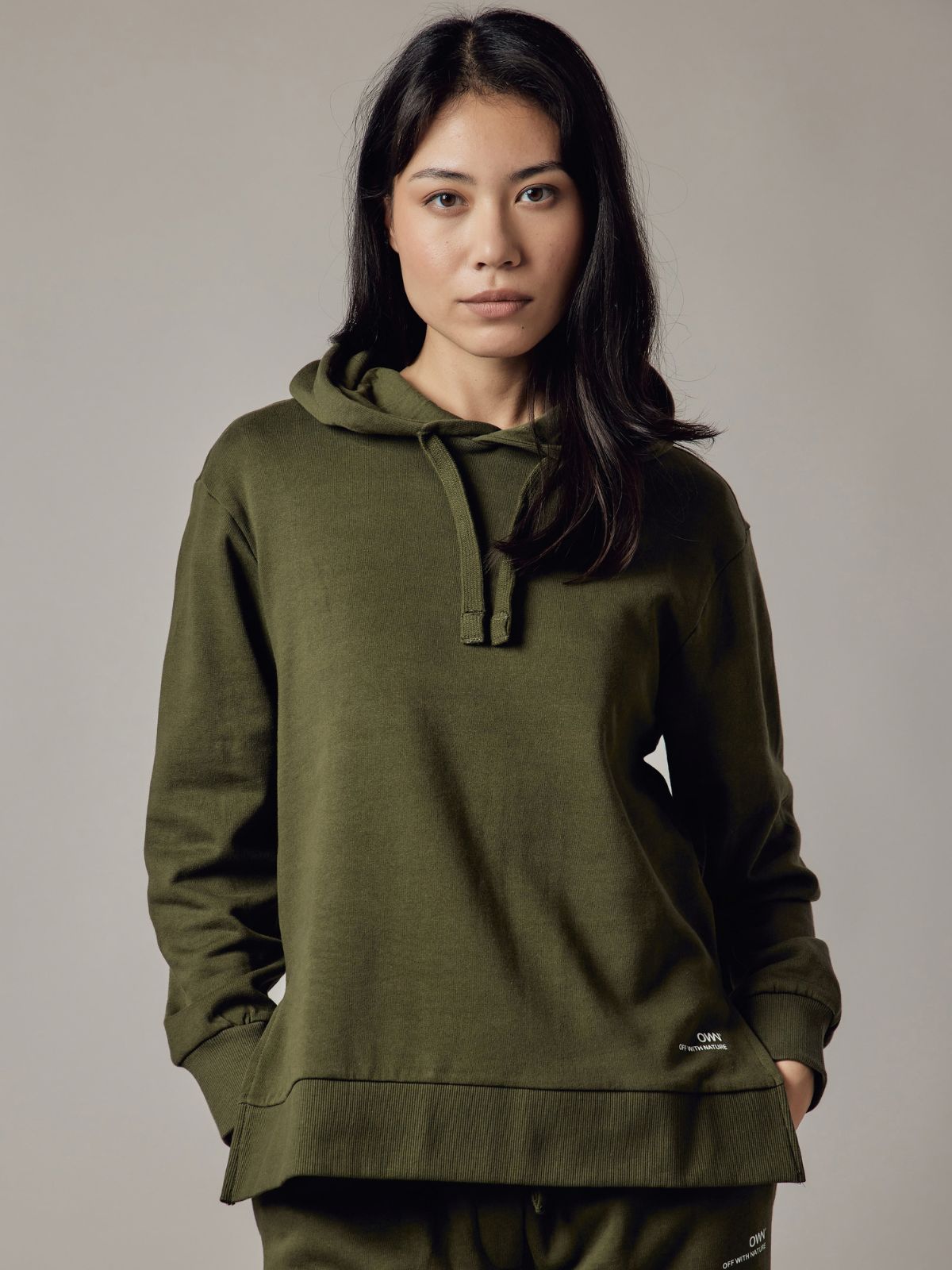 Felpa Felpata con Cappuccio e Spacchi Laterali Verde Militare