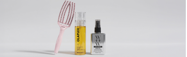 Spazzole e prodotti per lo styling e la cura dei capelli, tra cui olio per capelli e spray leave-in. Lascia il tuo feedback su BizChat.