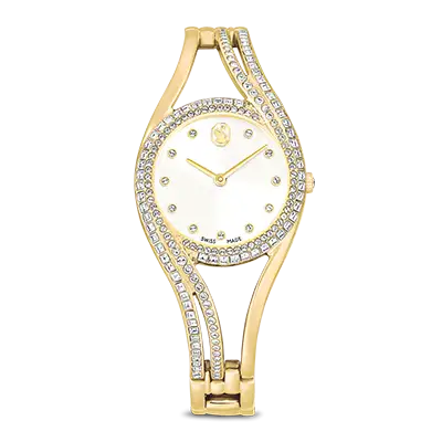 Mano di modella che indossa un orologio bangle Hyperbola