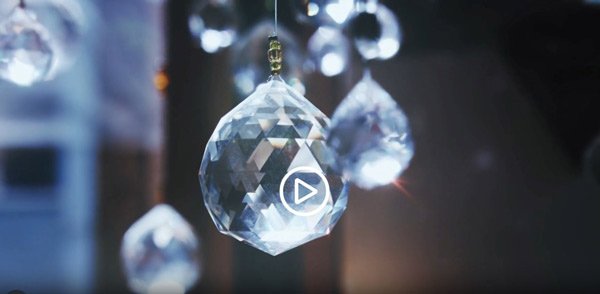 Guarda il video di presentazione dei Cristalli di Luce