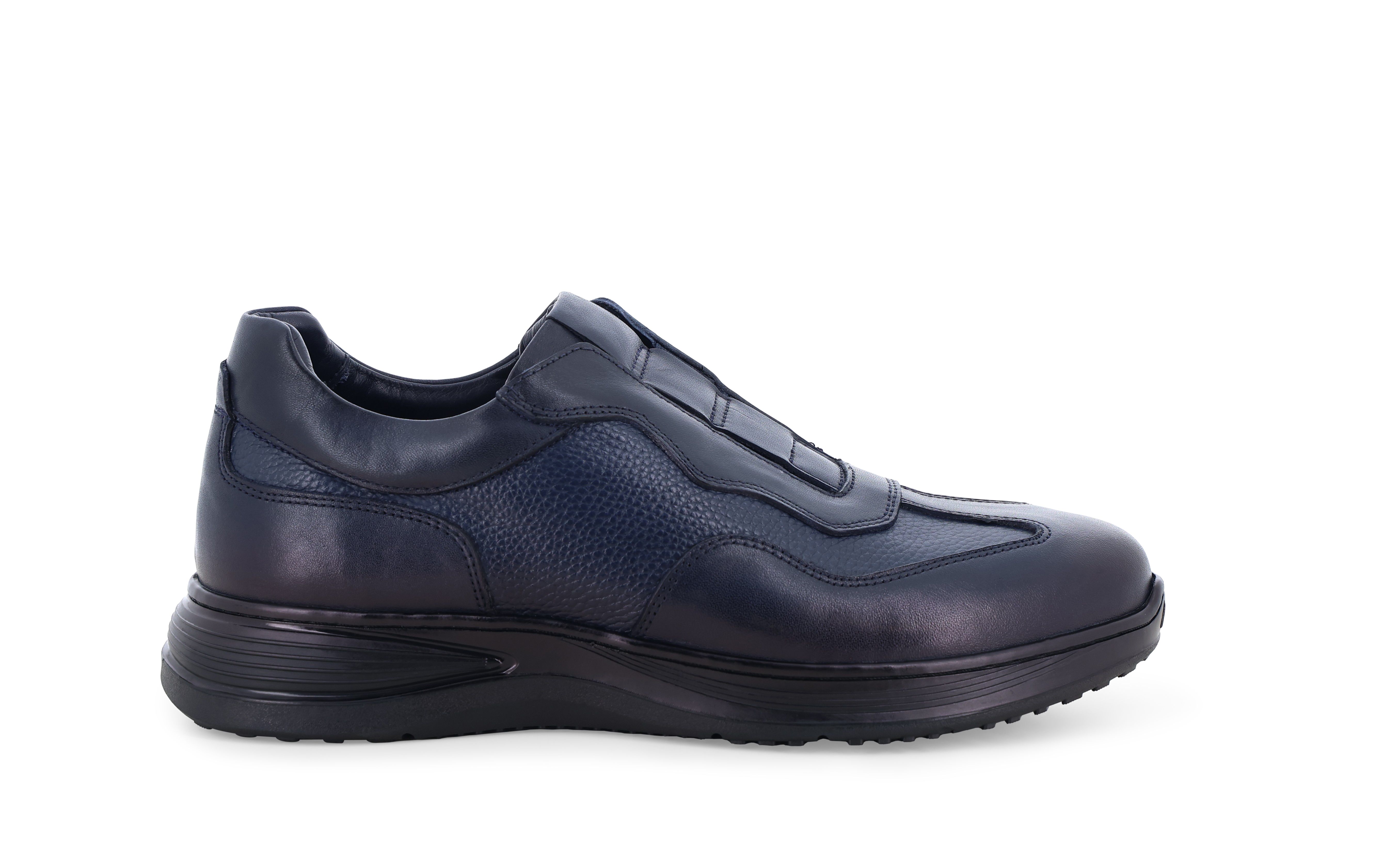 Sneakers uomo classico in pelle di vitello blu notte u96002bk