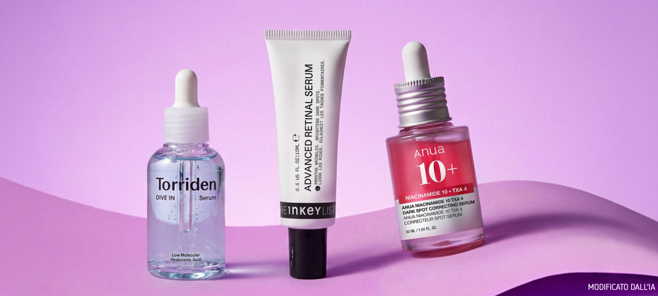 Sieri nutrienti con acido ialuronico, retinal e niacinamide per favorire l’idratazione e supportare l’incarnato.