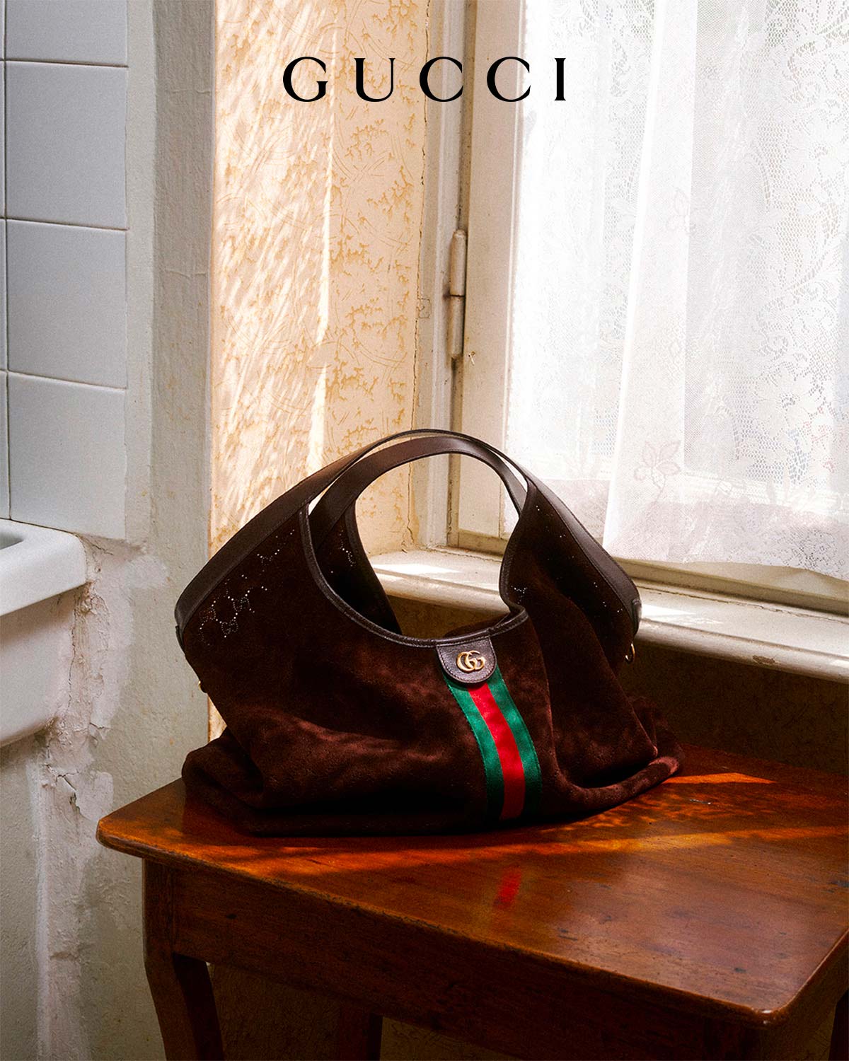  Scopri di più sul sito Web di Gucci 