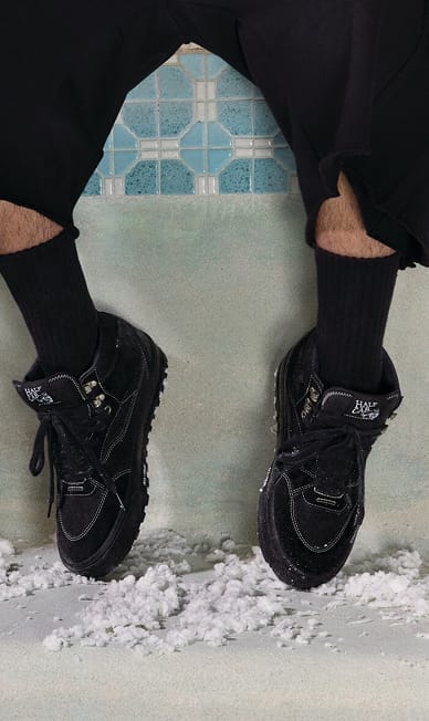 Black Half Cab GORE-TEX Insulated Shoe