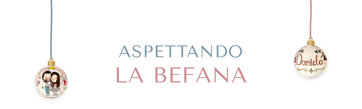 Aspettando la Befana. Due palline di Natale dipinte a mano appese ai lati