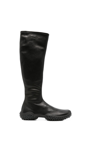 Stretch leather boots