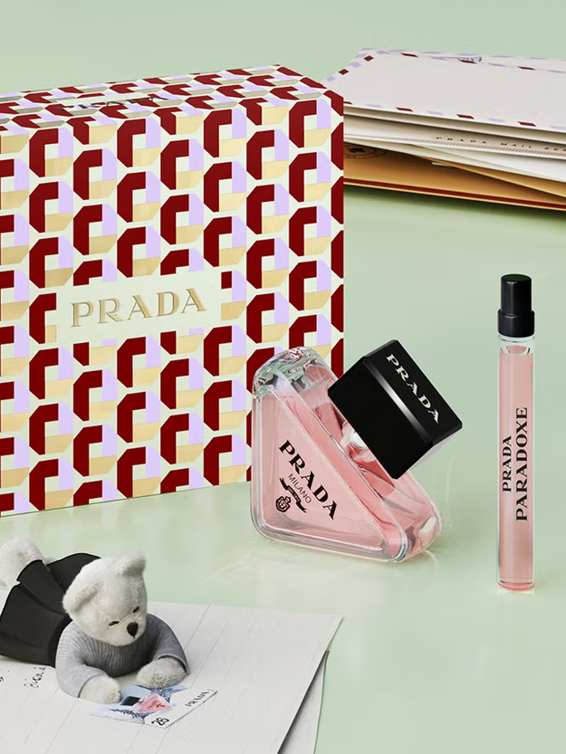 Prada Paradoxe Eau de Parfum 50ml Gift Set