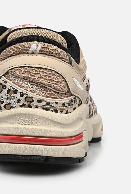 New Balance Baskets U1000 femme marron
