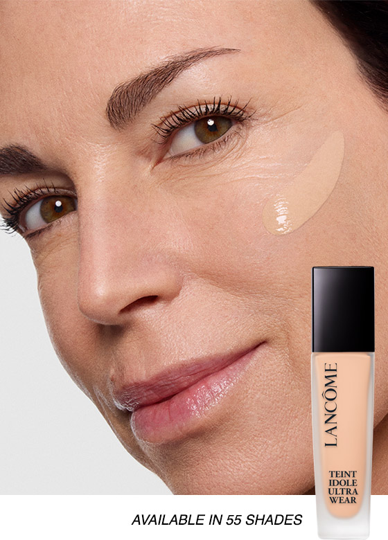 TEINT IDÔLE ULTRA WEAR FOUNDATION Long-wear, full coverage for a flawless finish. $53 SHOP NOW