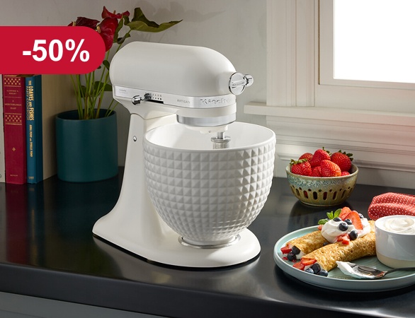 Tilt head stand mixer