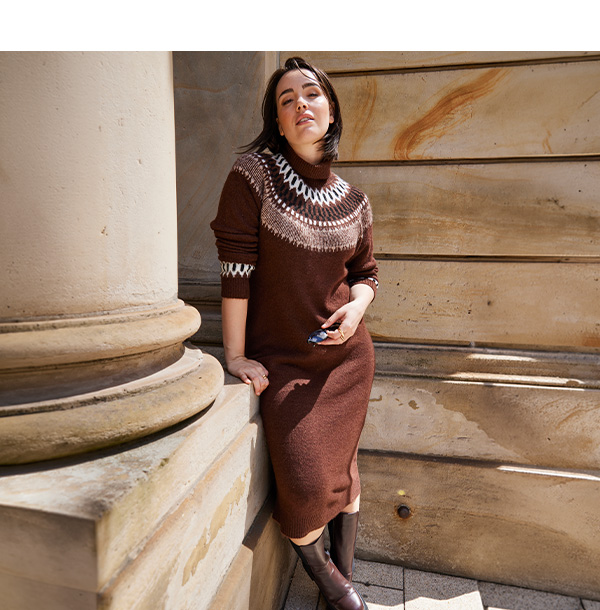Elegante abito in maglia con motivo norvegese e colletto alto