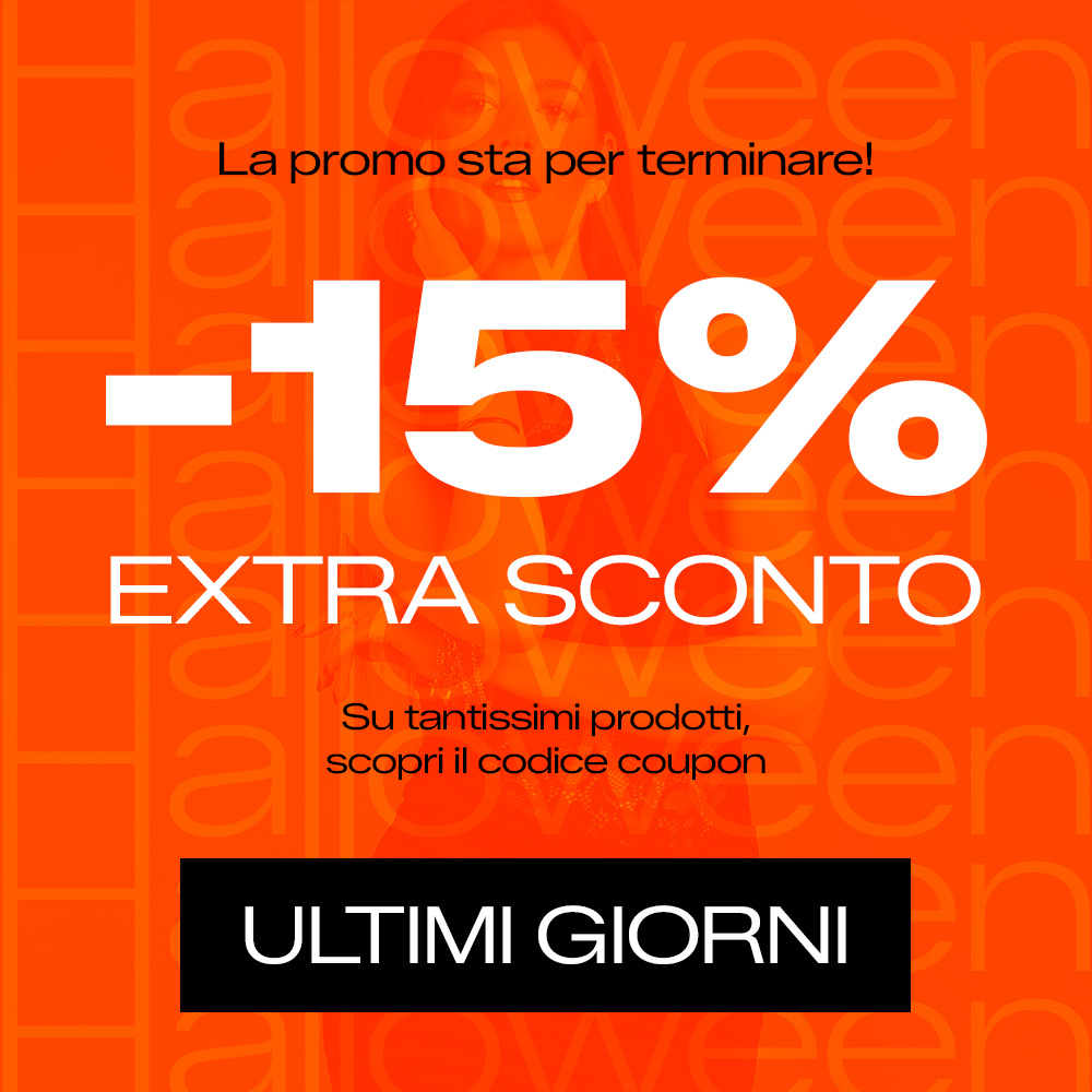 Orange Halloween sale banner with large '-15% EXTRA SCONTO' text, Italian 'Ultimi Giorni' notice and coupon prompt