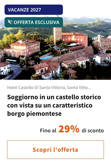 Soggiorno in un castello storico con vista su un caratteristico borgo piemontese