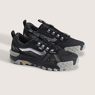Black Crosspath XC GORE-TEX Shoe