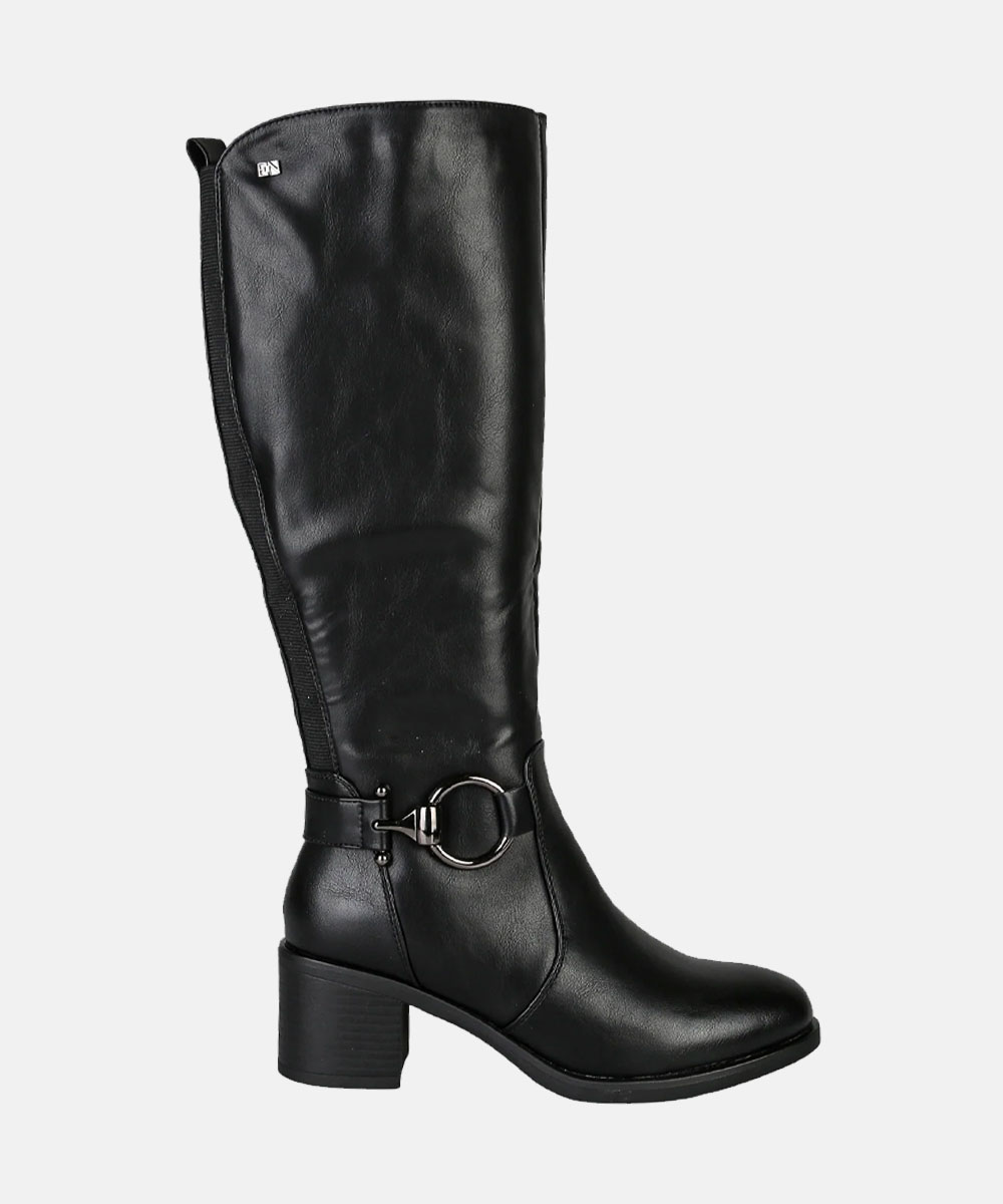 Women's black knee-high leather boot with block heel and silver ring buckle detail, side view on white background