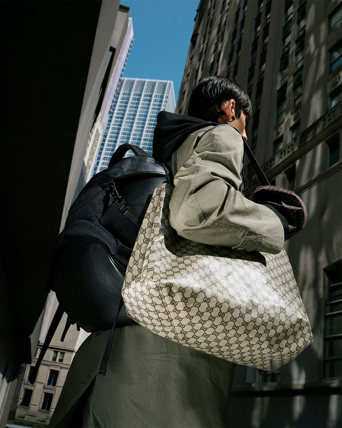  Scopri di più sul sito Web di Gucci 