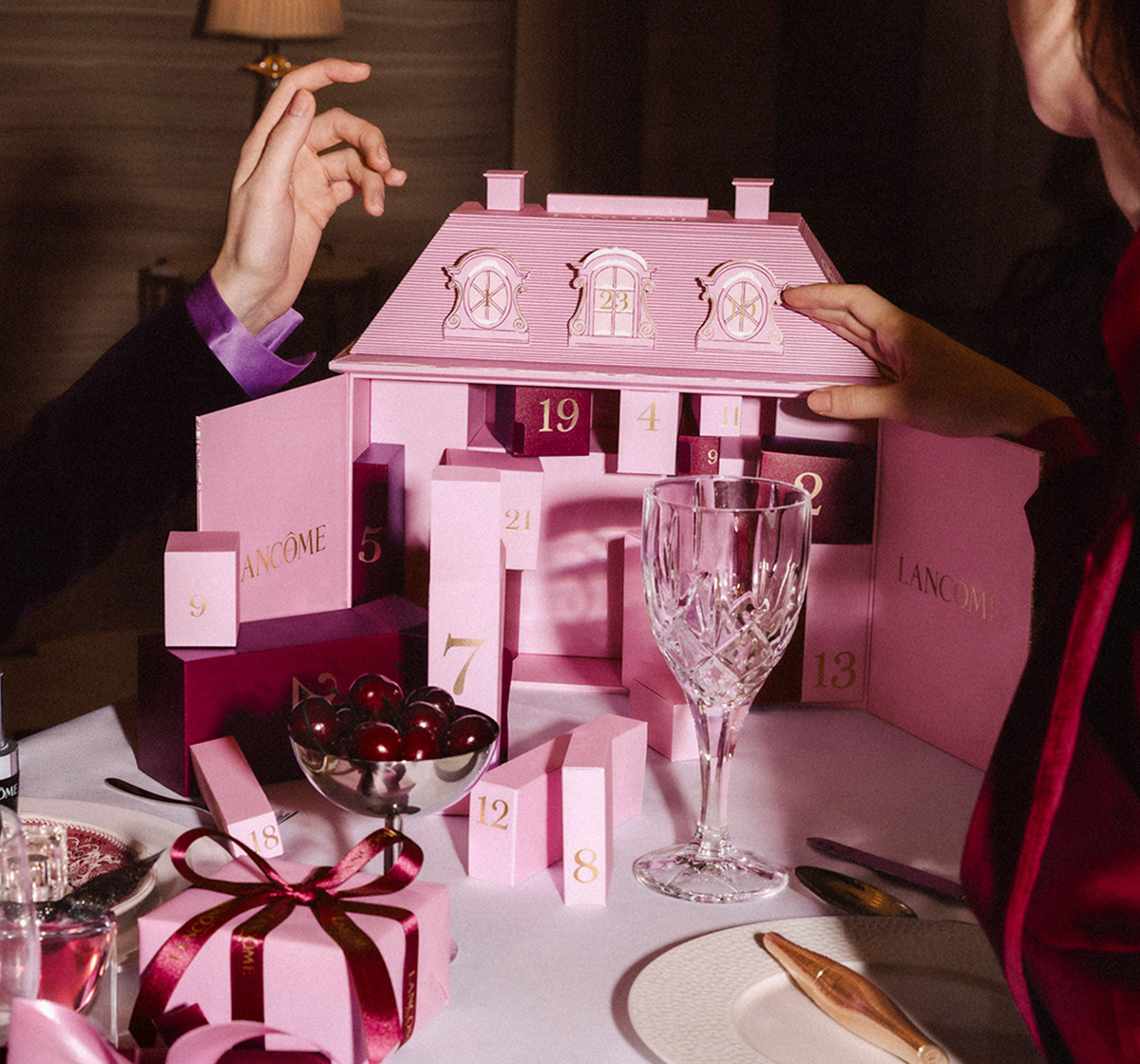 YOUR INVITATION TO THE PALACE Step inside The Holiday 2026 Advent Calendar. Get 24 luxurious surprises, including 8 full-size favorites. $230 ($706 value!)—exclusively online. SHOP NOW