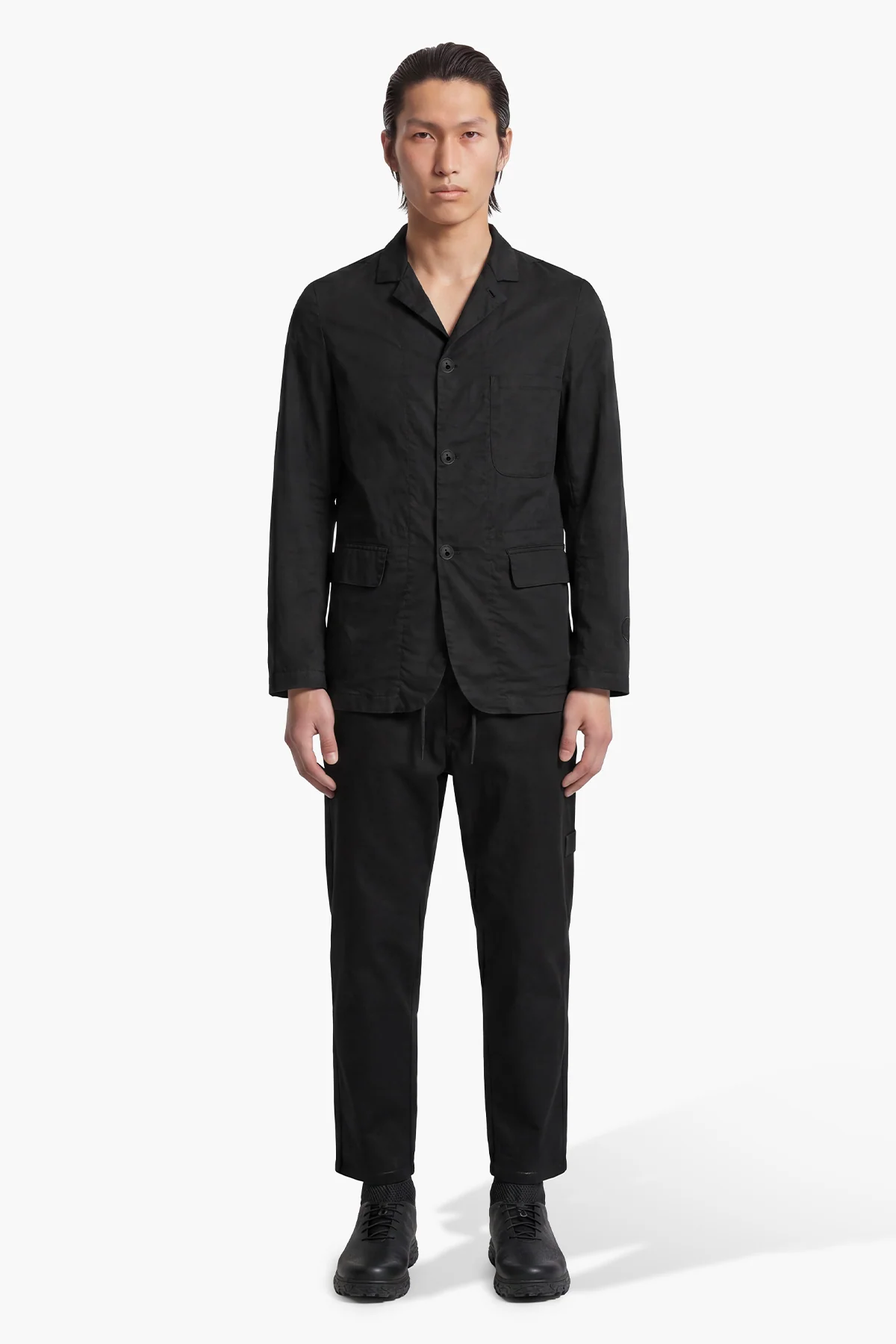 Image of ZERUM BLAZER - BLACK