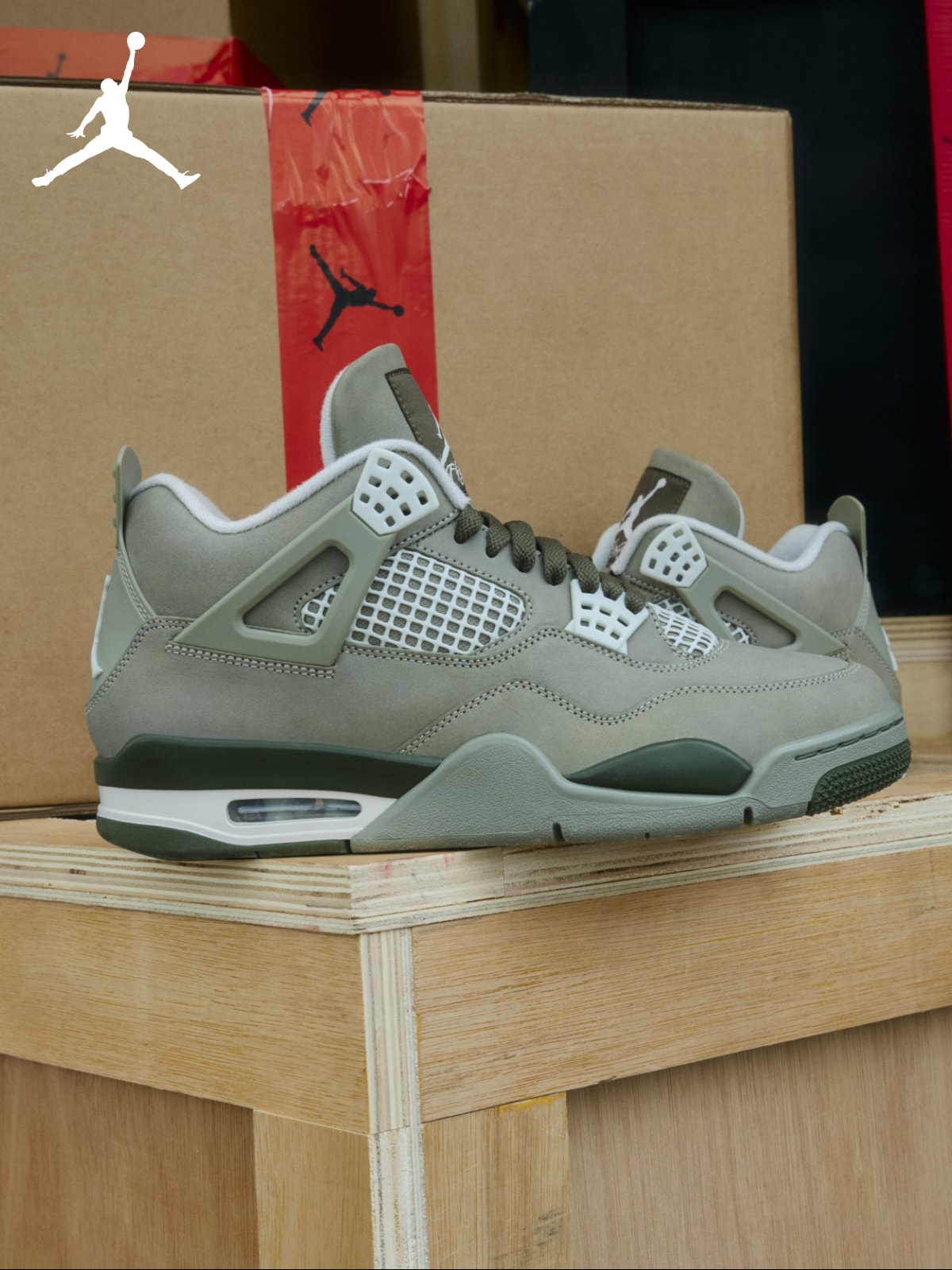 Air Jordan 4 'Light Army'
